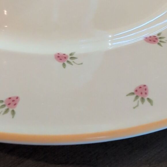 Mikassa Teddy Child's Plate and Cup Set Discontinued - Picture 10 of 14